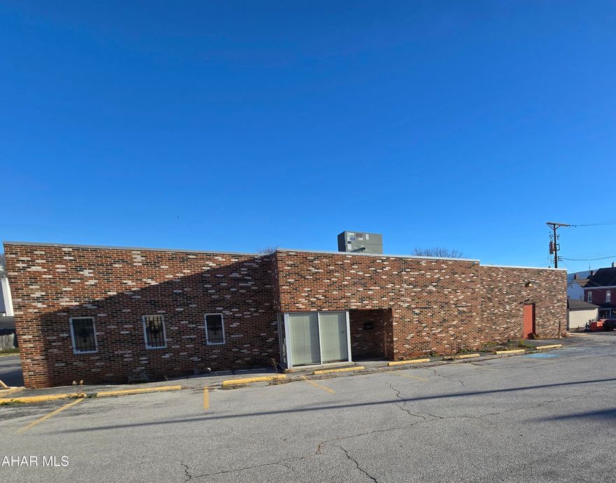 Prime Corner Commercial Space Across from UPMC 
 Ideal for Office, Retail, or Restaurant

Welcome to an exceptional opportunity to establish your business on a high-visibility corner lot directly across from UPMC. This versatile commercial space offers excellent traffic exposure, private on-site parking, and the flexibility to bring your vision to life.

The owner is open to renovating and customizing the interior to suit the needs of the lessee, making it an ideal choice for a variety of uses, from a modern office or boutique retail shop to a café or full-service restaurant.

Whatever you envision, this property provides the location, visibility, and adaptability to make it a reality.