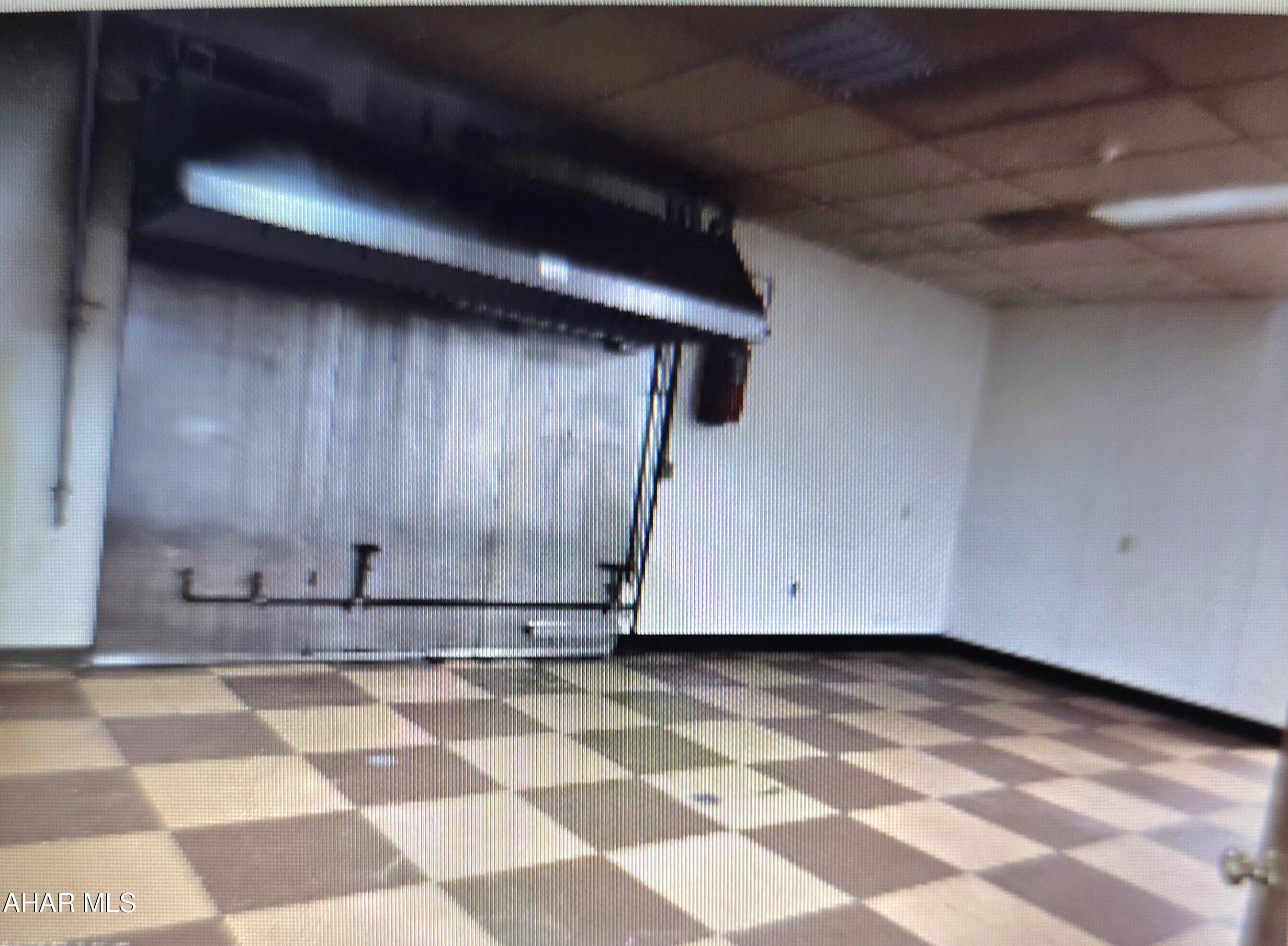 None - Commercial Lease