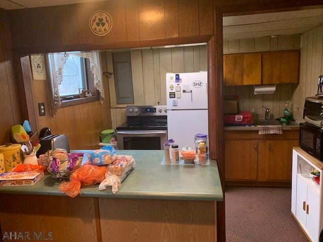 Foot of Ten - Residential