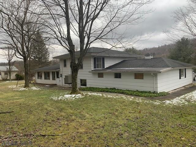 Foot of Ten - Residential