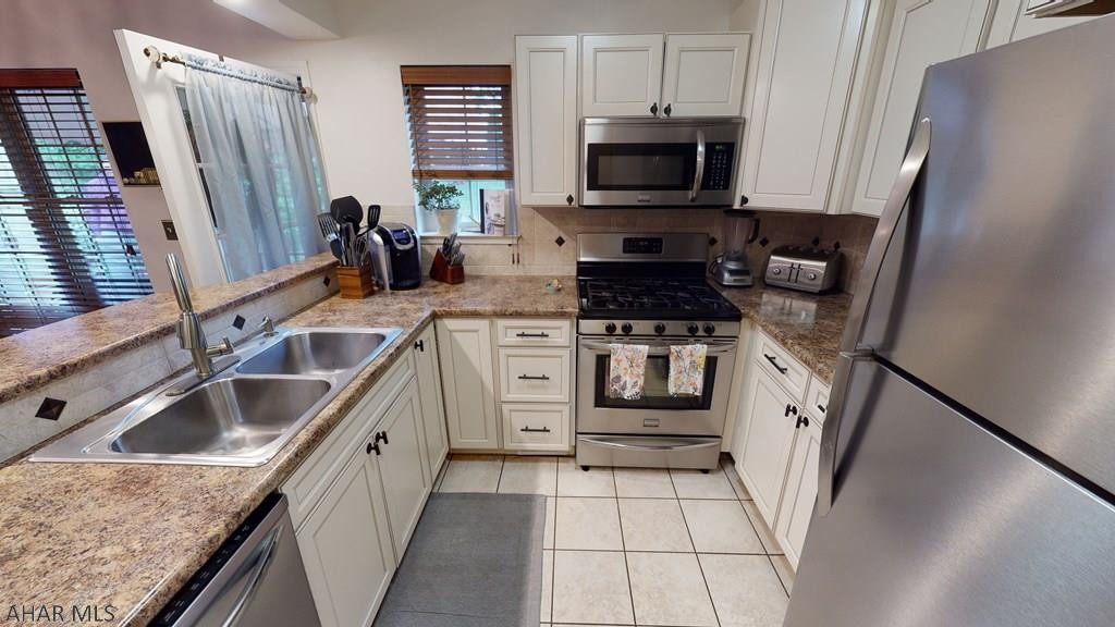 Holiday Hills - Residential