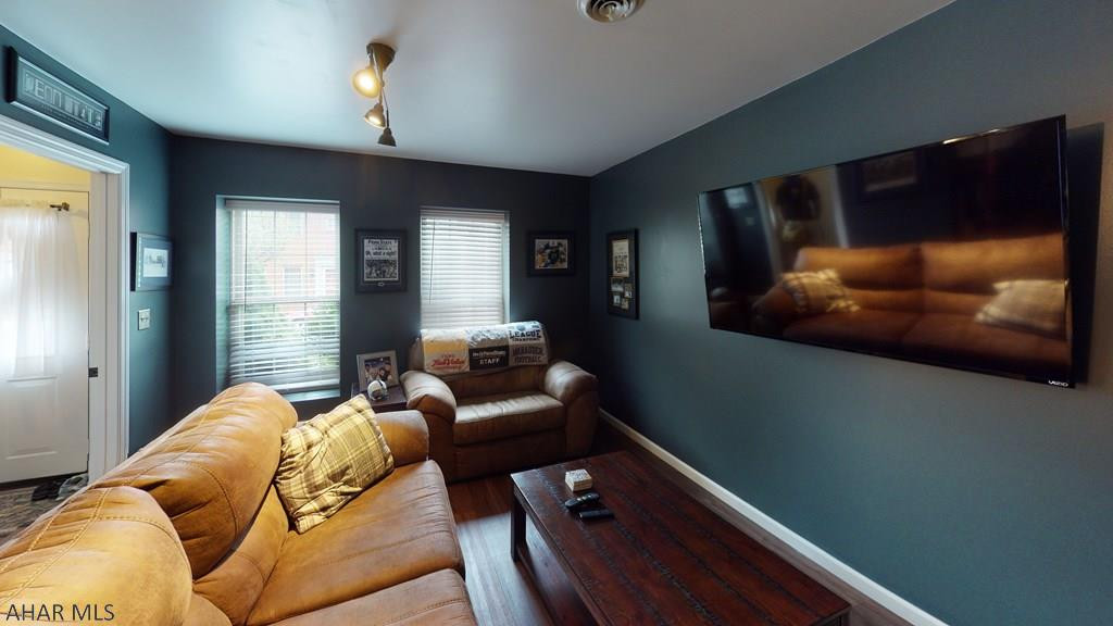 Holiday Hills - Residential