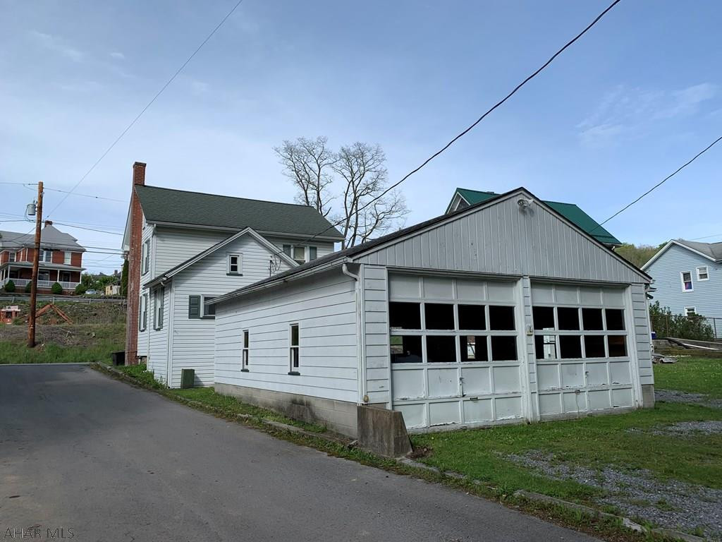 Unknown - Residential