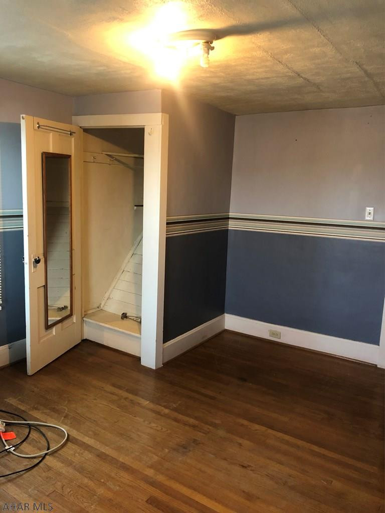 Unknown - Residential