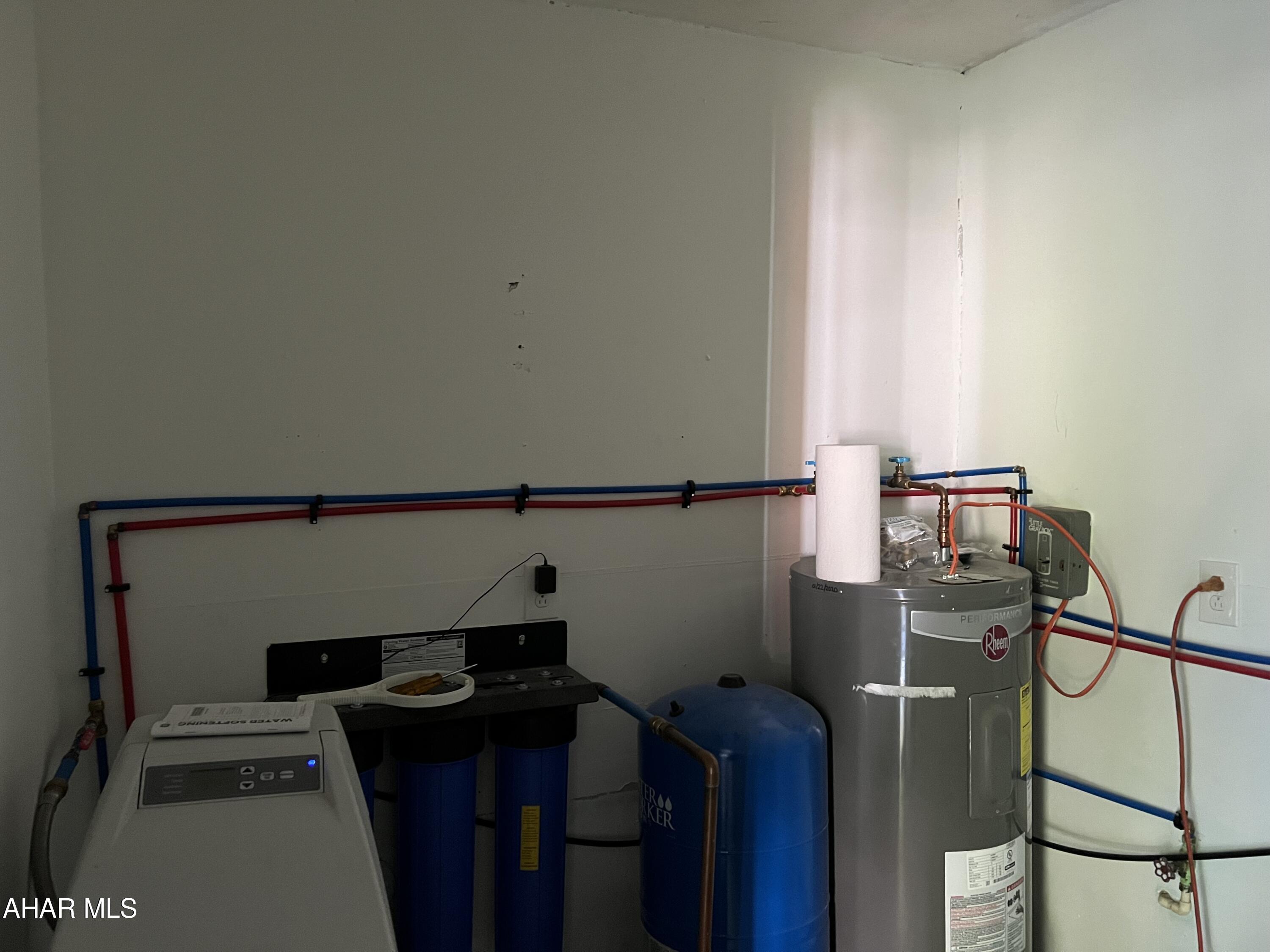 Sinking Valley - Residential