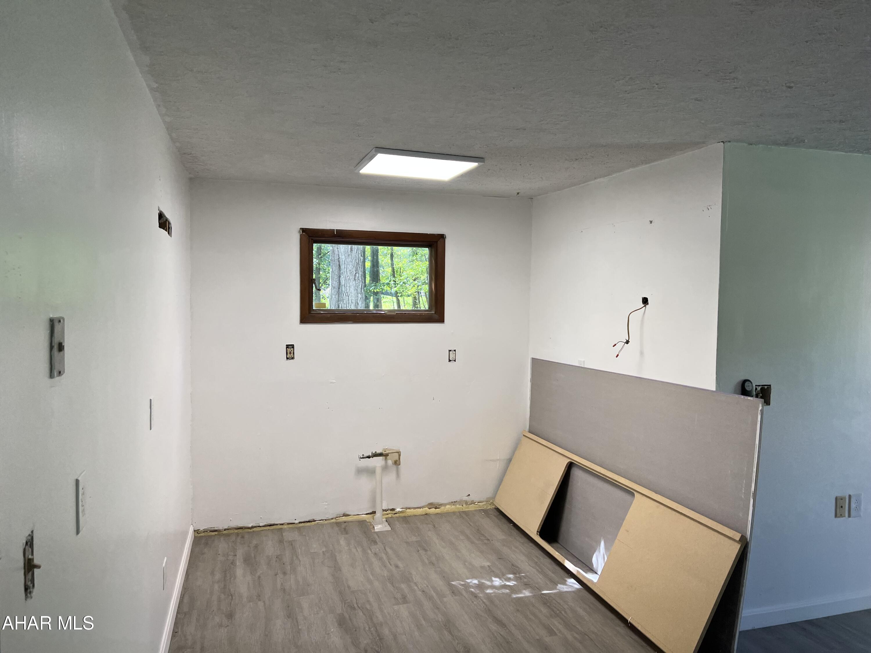 Sinking Valley - Residential