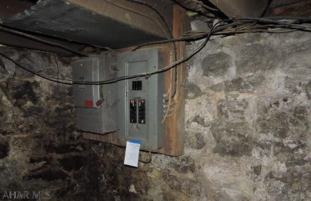 Canoe Creek - Residential