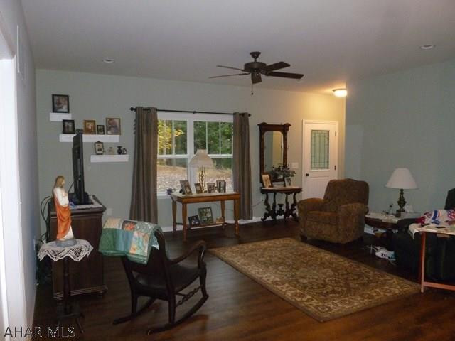 Glendale Yearound - Residential