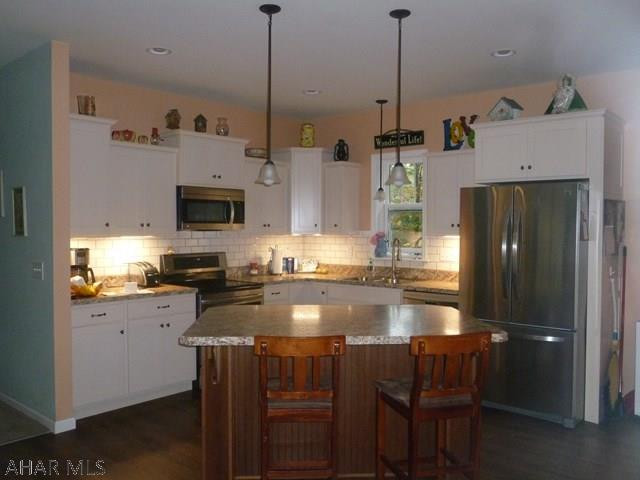 Glendale Yearound - Residential