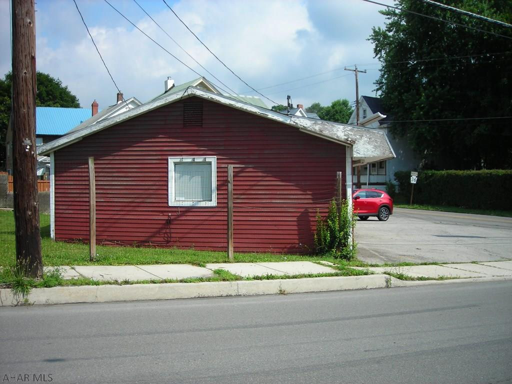 Unknown - Commercial Sale