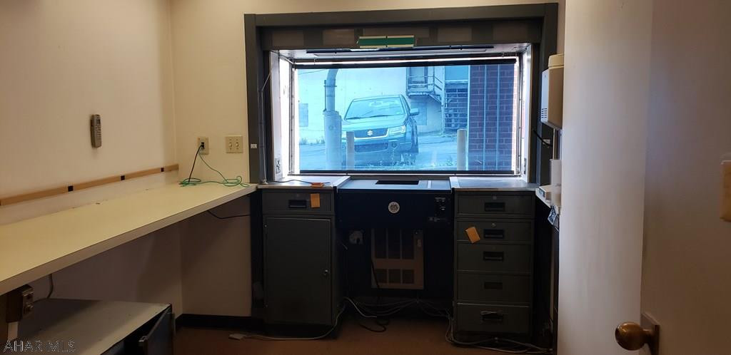 Unknown - Commercial Sale