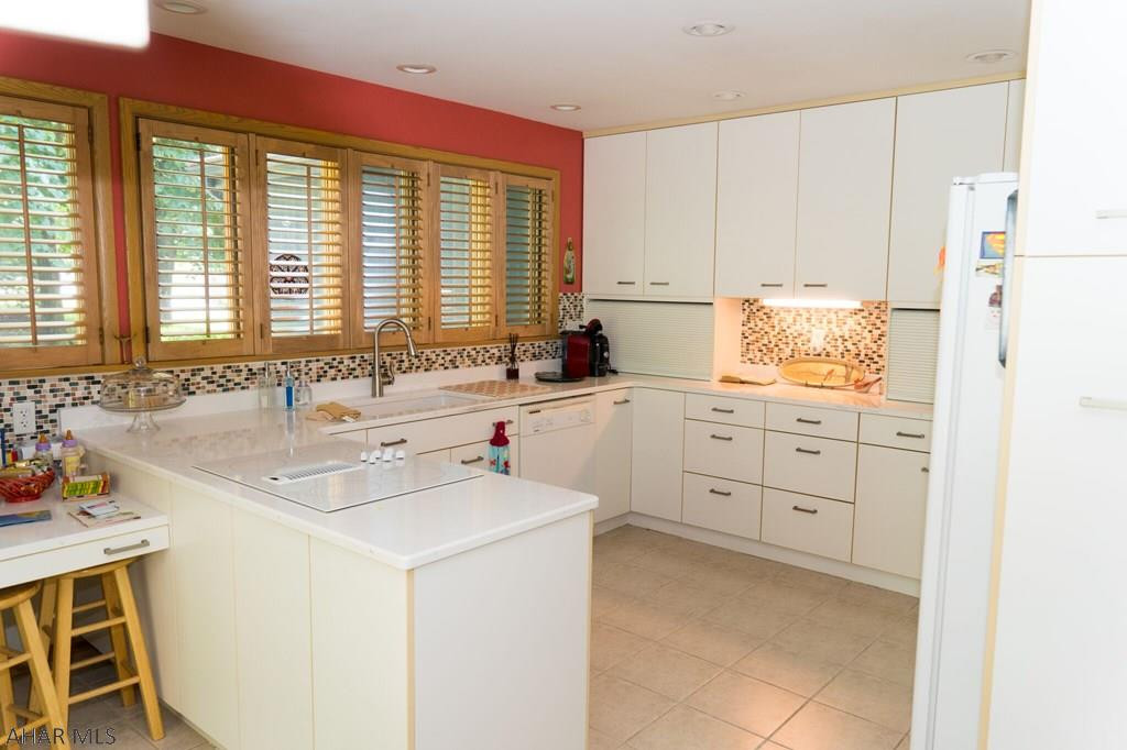 Elmwood - Residential