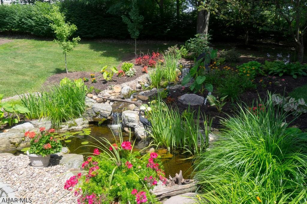 Elmwood - Residential