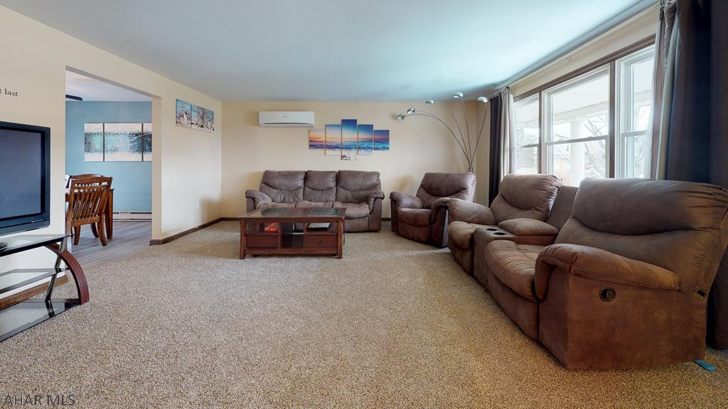 Maple Hollow - Residential