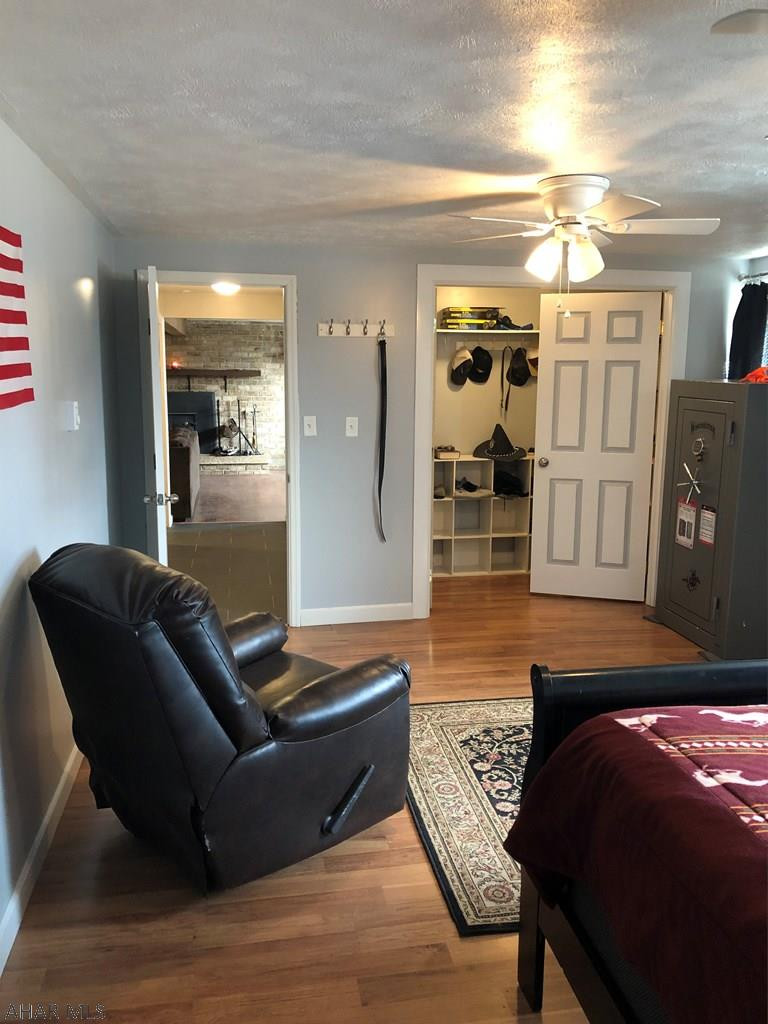 Maple Hollow - Residential