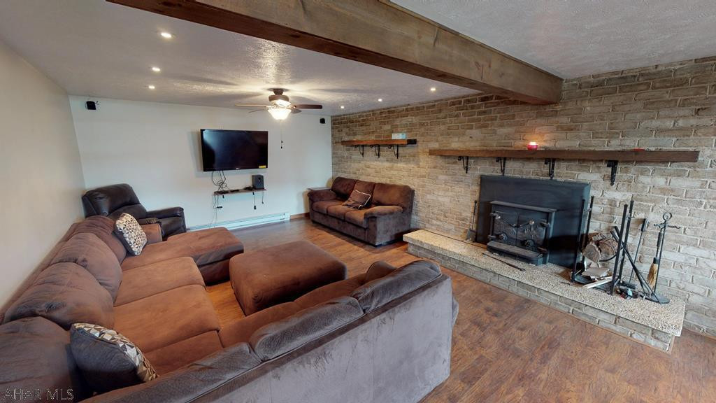 Maple Hollow - Residential