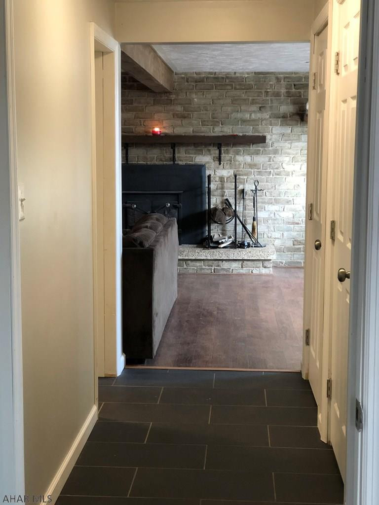 Maple Hollow - Residential