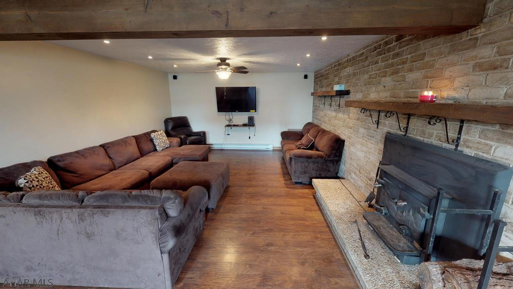 Maple Hollow - Residential