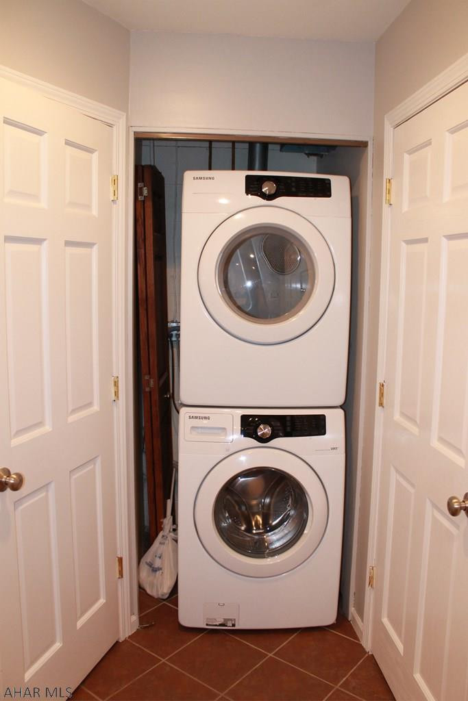 Holliday Heights - Residential