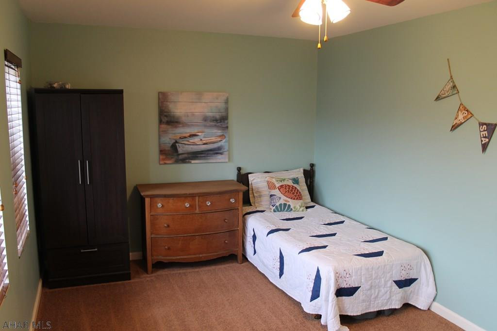 Holliday Heights - Residential