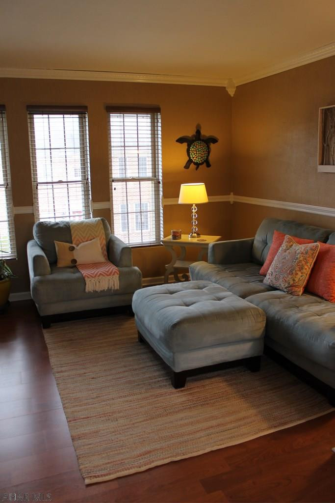 Holliday Heights - Residential