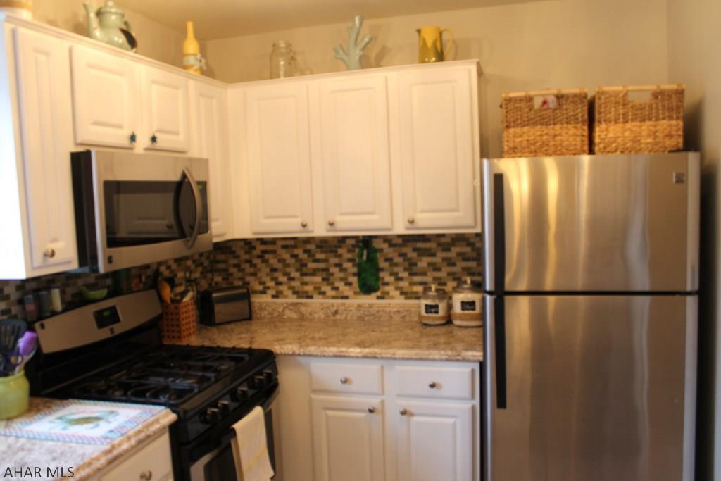 Holliday Heights - Residential