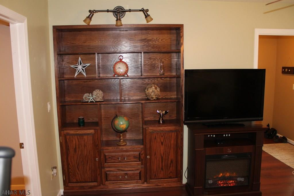 Holliday Heights - Residential