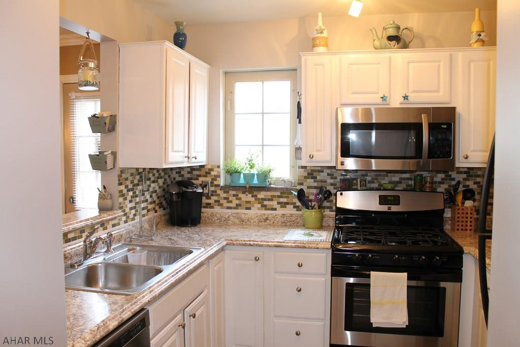 Holliday Heights - Residential