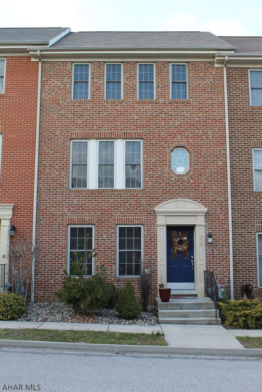 Immaculate, bright, airy townhouse in Holliday Hills.  Completely updated, beautifully-maintained, pristine property in a desirable neighborhood. First floor Master suite is currently being used as additional living space.  Kitchen countertops and flooring are all brand new.  Stainless steel appliances are included.  Dining room opens to walkout patio and fenced-in back yard.  Living room view of Chimney Rocks.  3rd floor bedrooms are spacious with great closets and tons of natural light.  Additional storage available in unfinished attic pulldown.  Beautiful community park and pavilion to the rear of house.