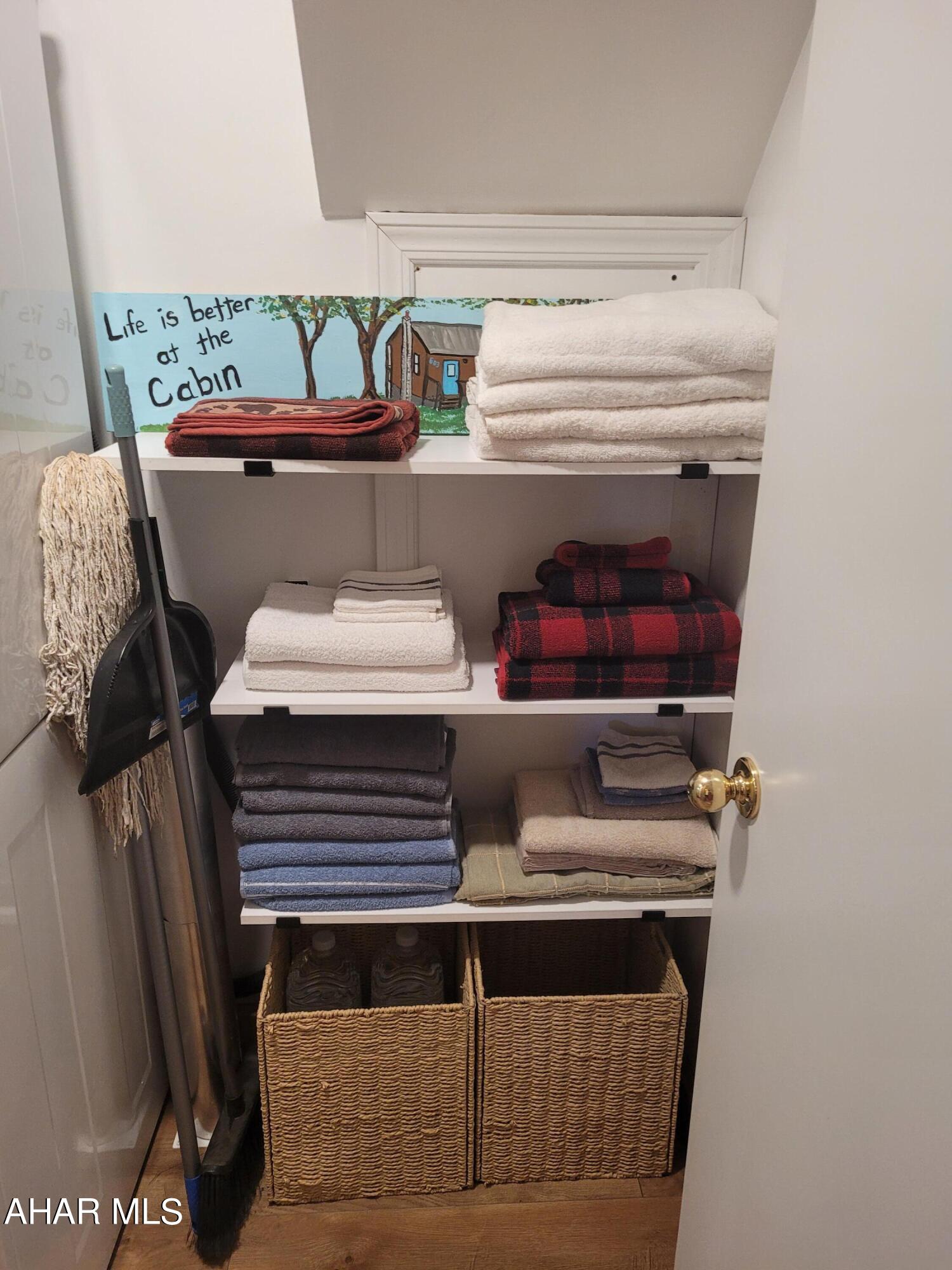 Glendale Yearound - Residential