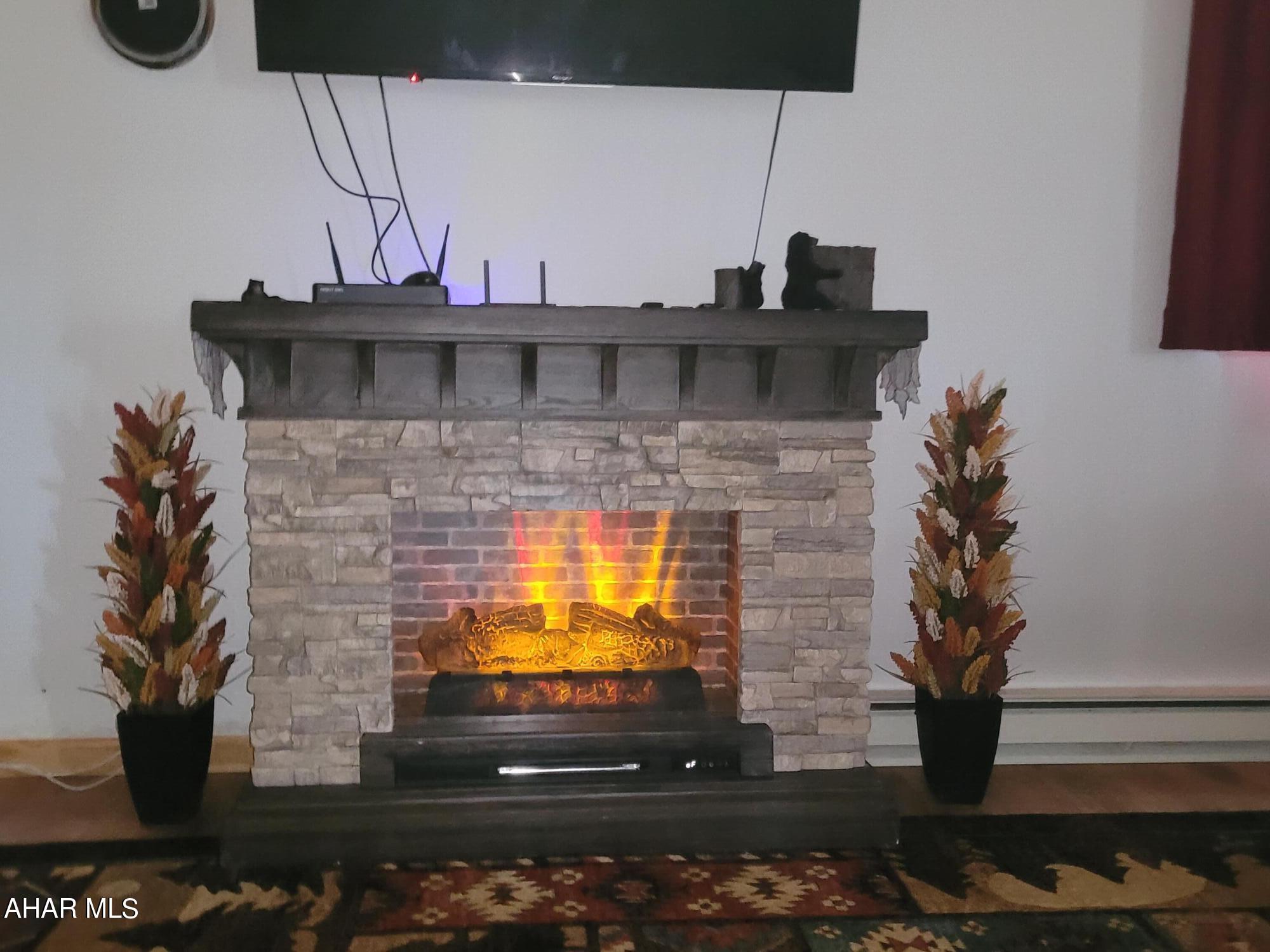 Glendale Yearound - Residential