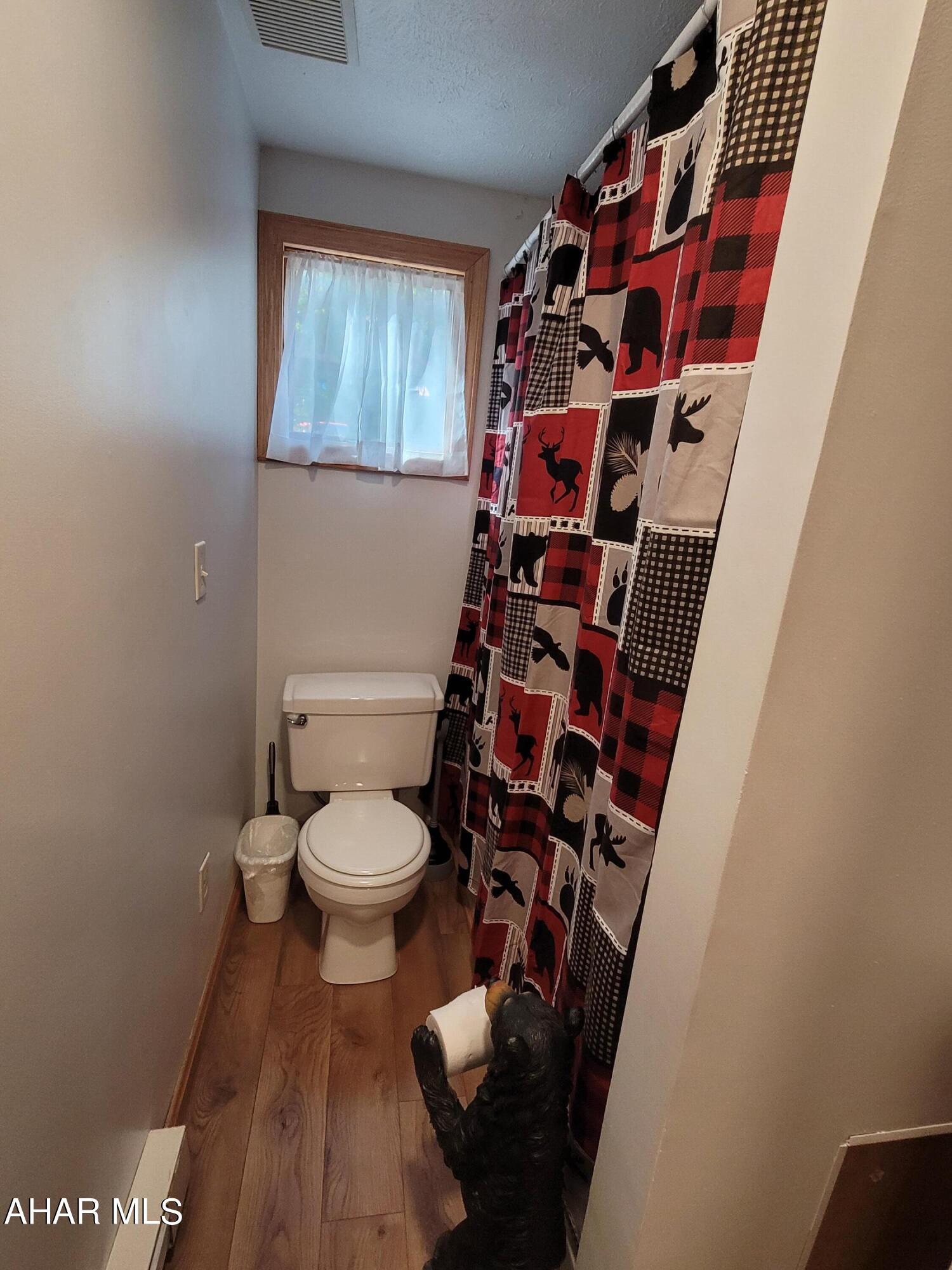 Glendale Yearound - Residential