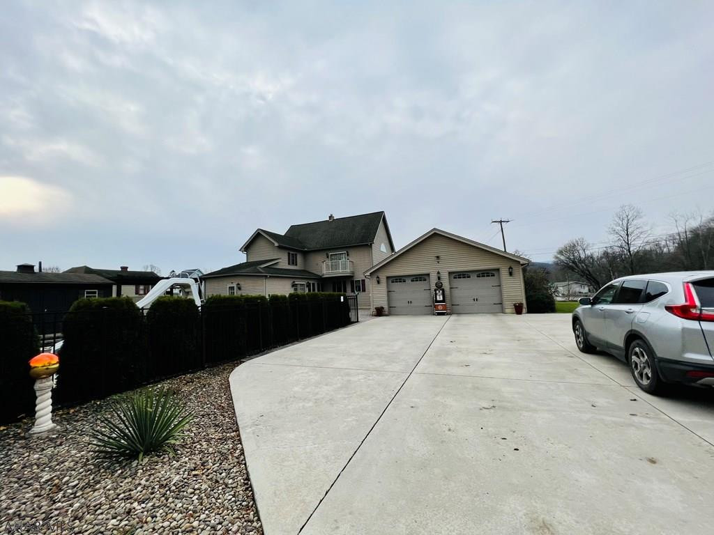 Pine Croft - Residential