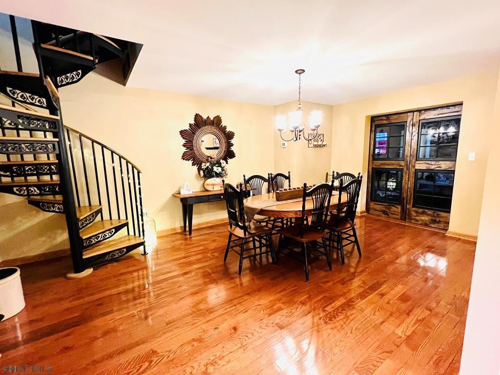 Pine Croft - Residential