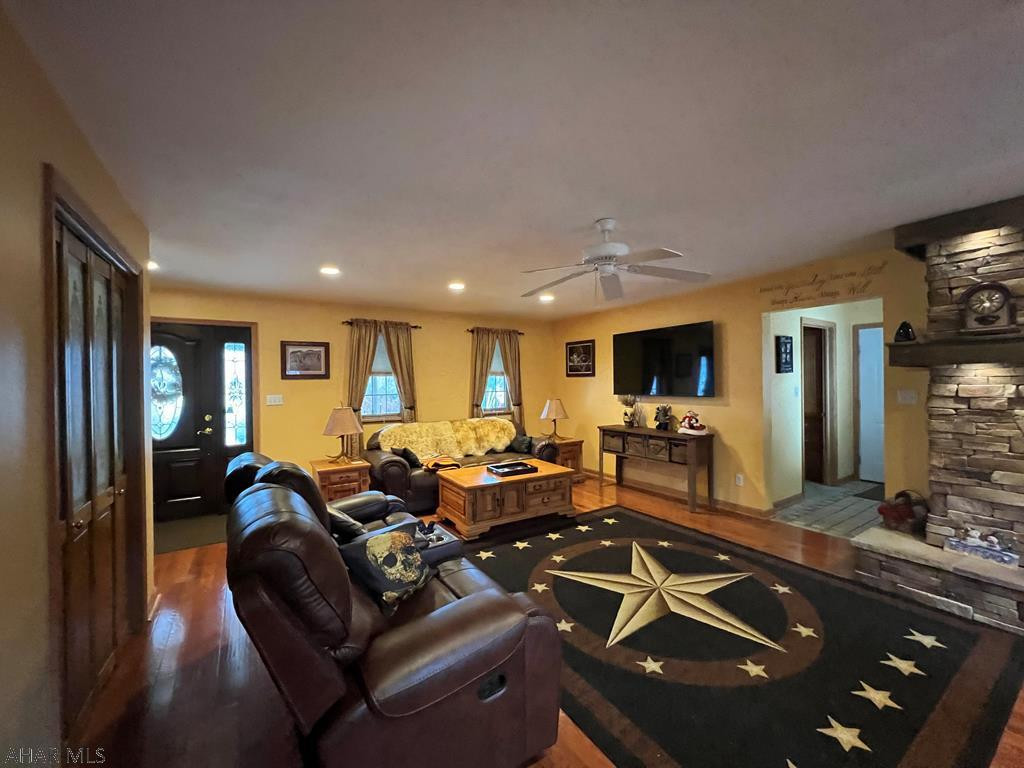 Pine Croft - Residential