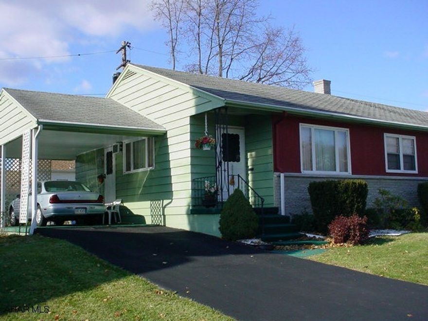 Easy living in this 1/2 double home on Horner Drive.  Roomy master bedroom with large closet, good-sized living room, modern eat-in kitchen with all appliances!  Lower level could easily be finished as family room.  Attached 1-car carport with entry to the kitchen area.  Level lot, and convenient location.