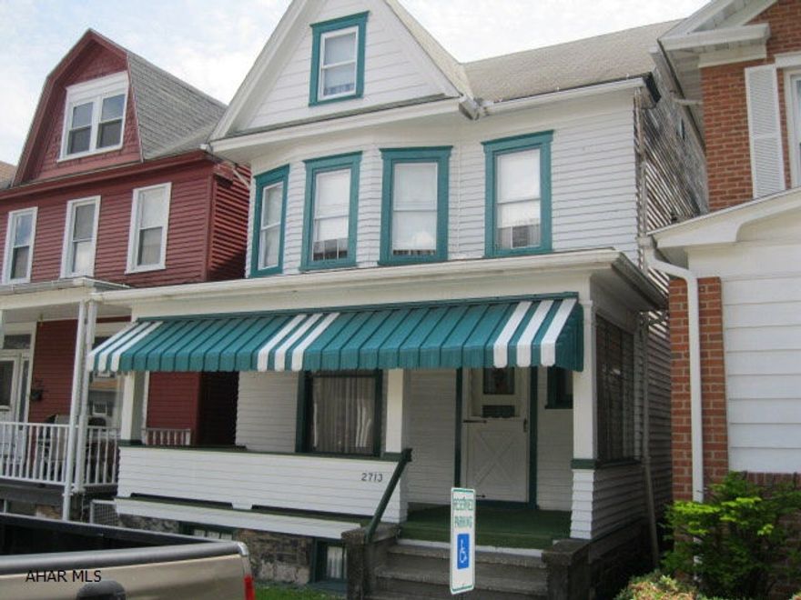 Nice clean house with same owner since 1960.