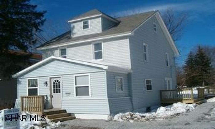 3 BEDROOM, 2 BATH COMPLETELY REMODELED WITH NEW KITCHEN, BATH, CARPET, DECK AND MORE. WON'T LAST LONG. TOTALLY REFINISHED WITH SHENAHOAH CABINETS. ALL NEW FLOORING, PAINT, FRENCH DOORS TO A NEW DECK. NICE HOME ON A LARGE LOT.