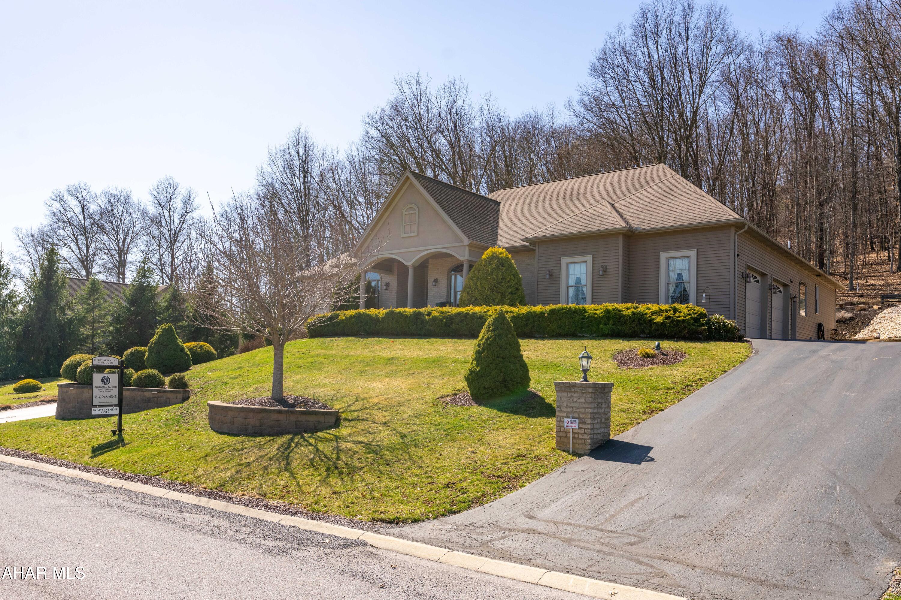 Fox Hollow - Residential