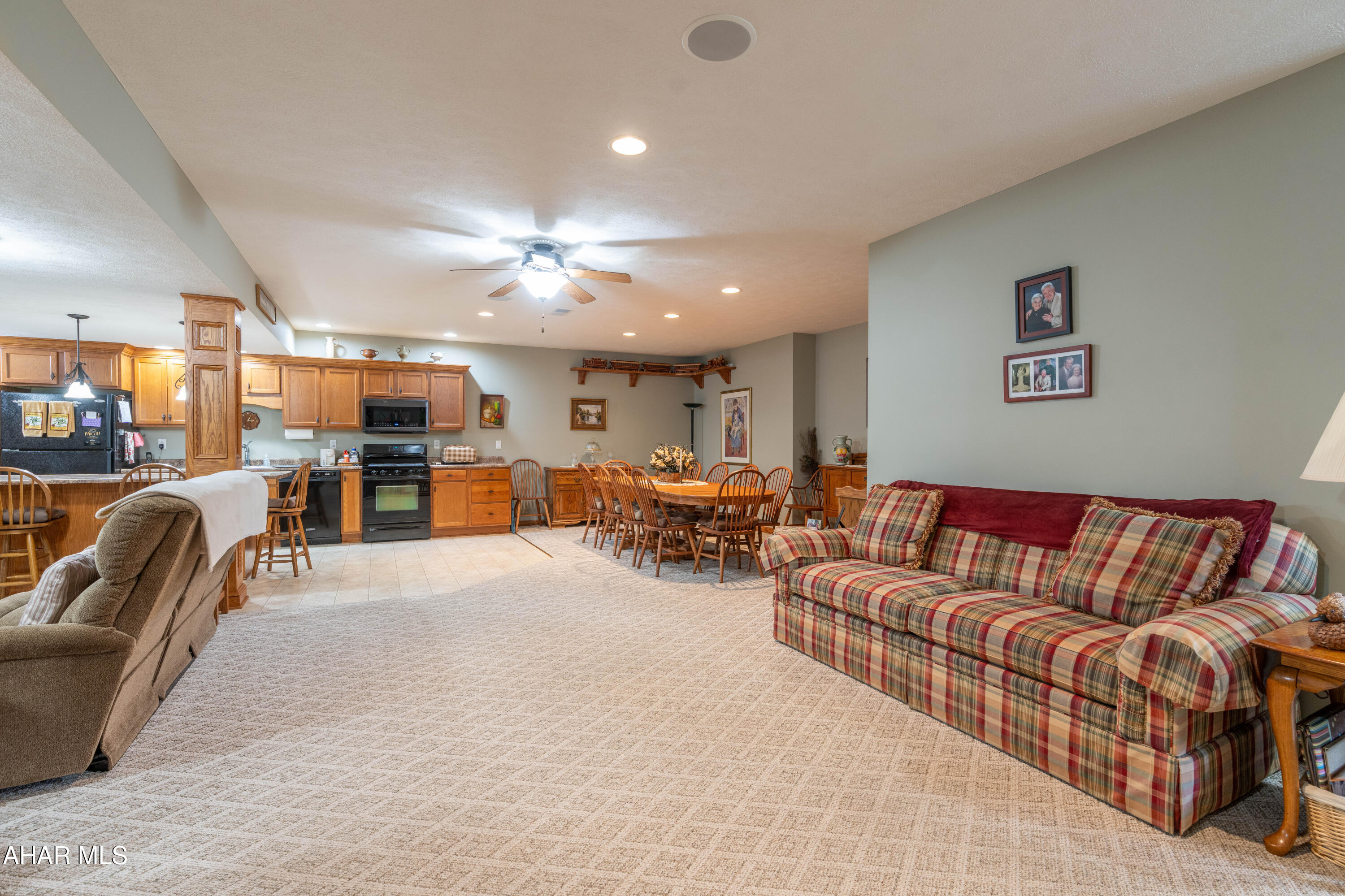 Fox Hollow - Residential