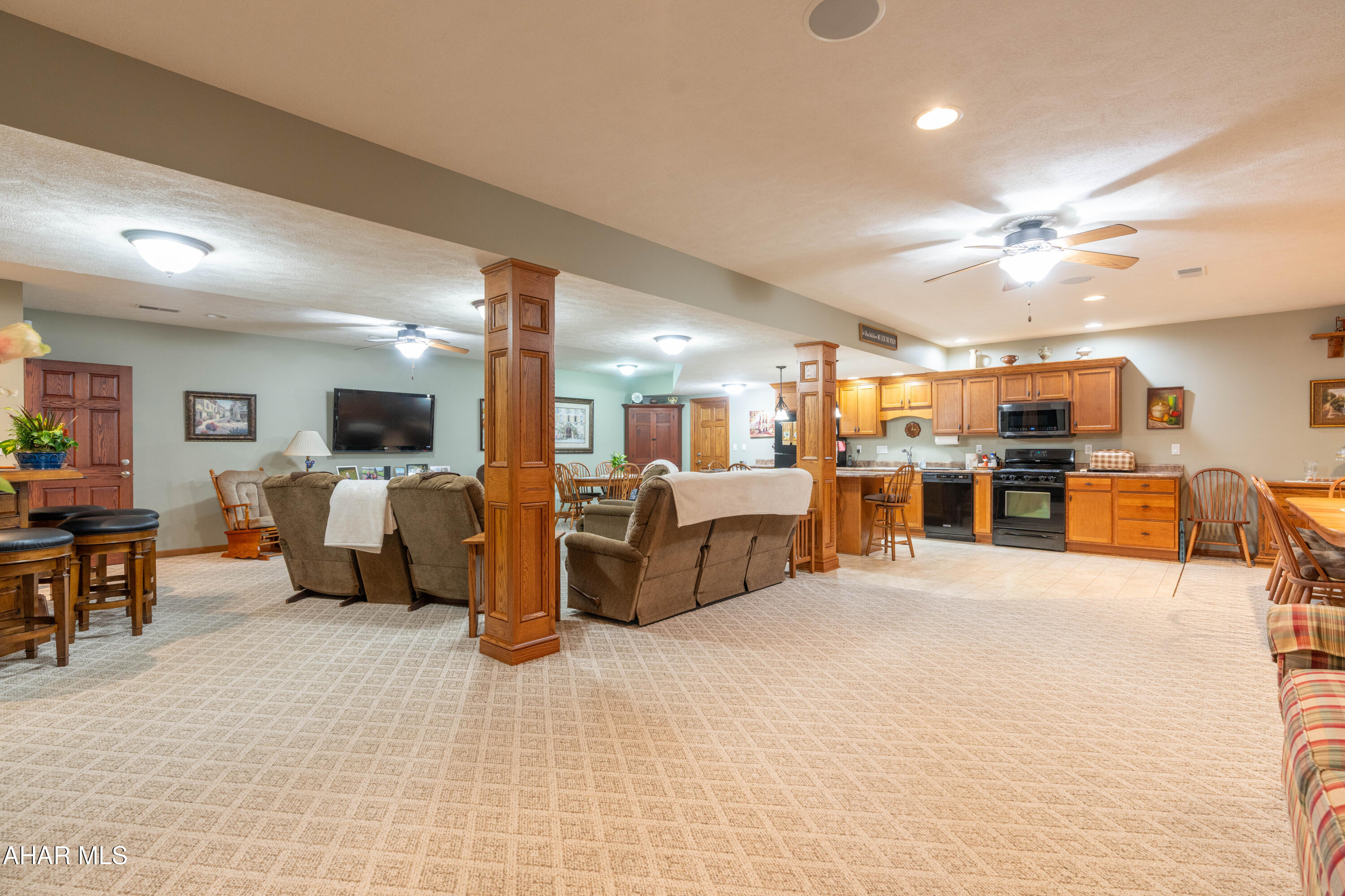 Fox Hollow - Residential