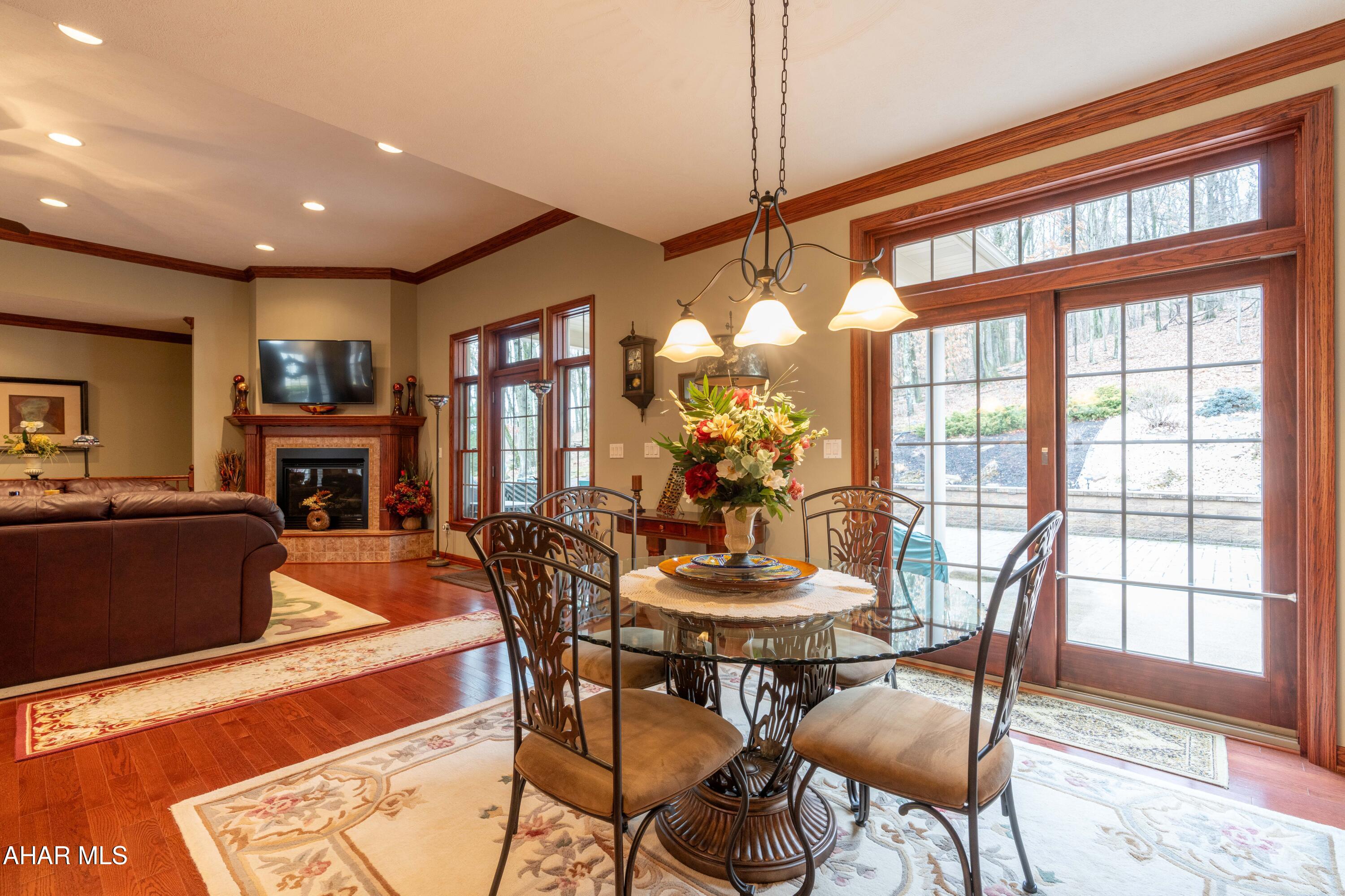 Fox Hollow - Residential