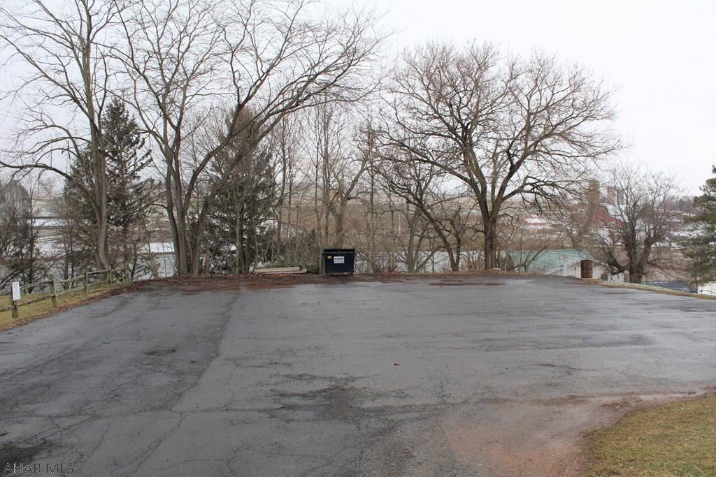 Unknown - Commercial Sale