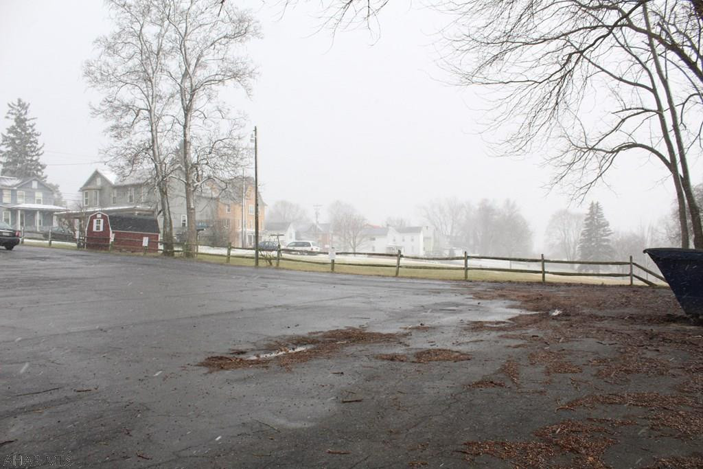 Unknown - Commercial Sale