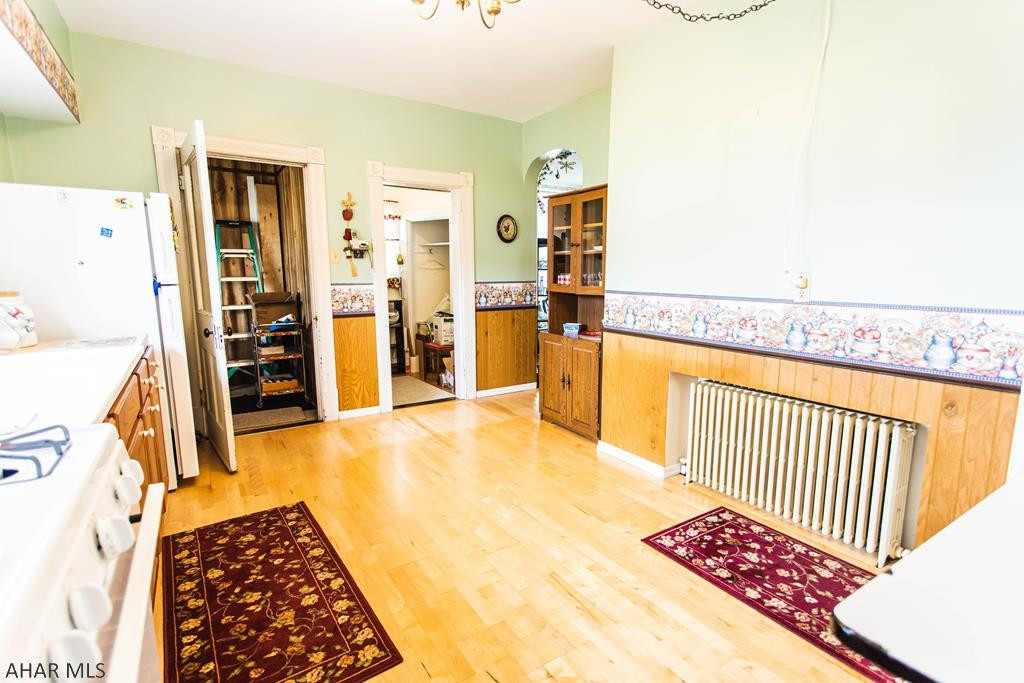 Unknown - Residential