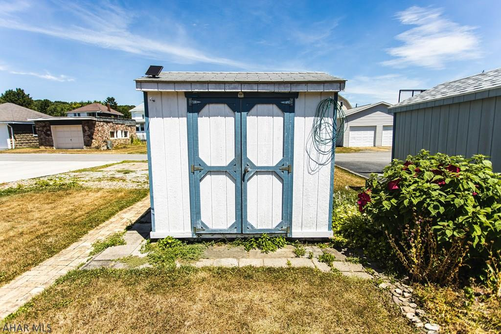 Unknown - Residential