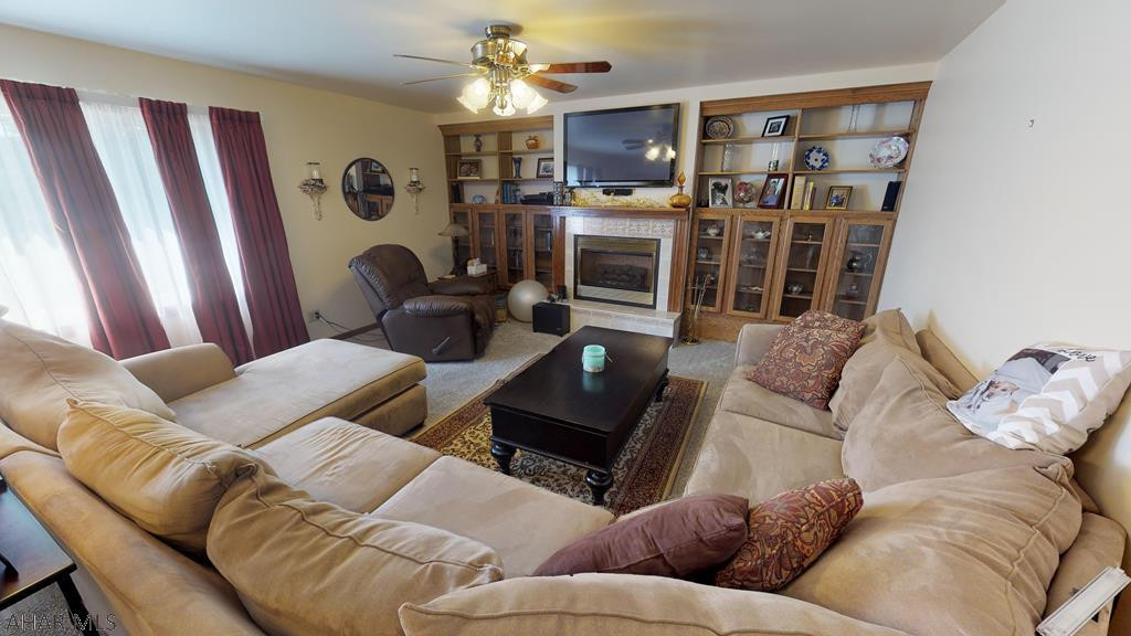 Hollidaysburg - Residential