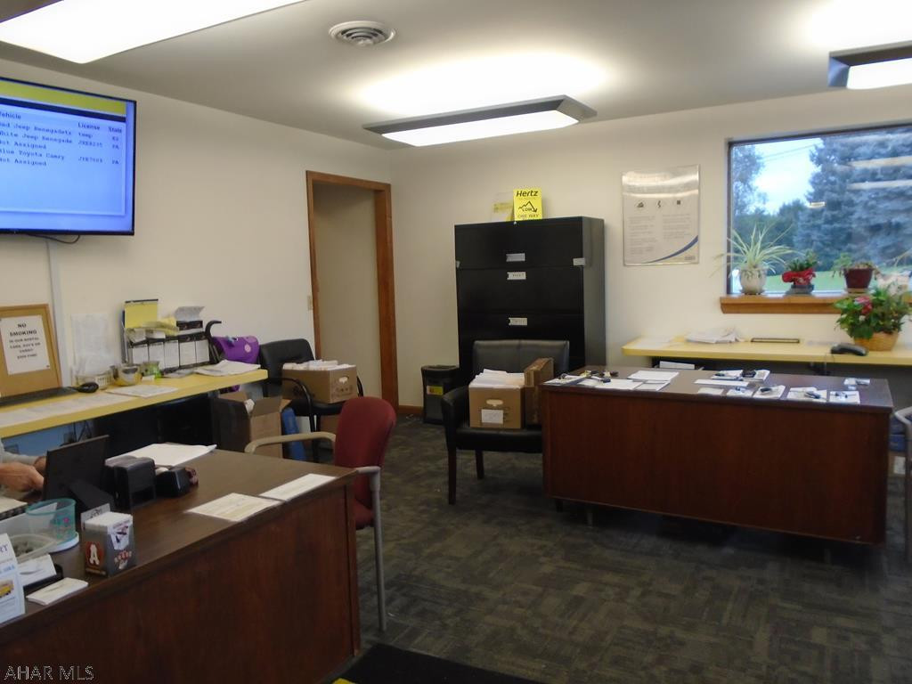 Pleasant Valley - Commercial Sale