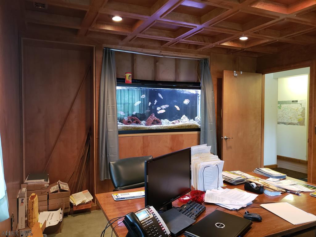 Pleasant Valley - Commercial Sale