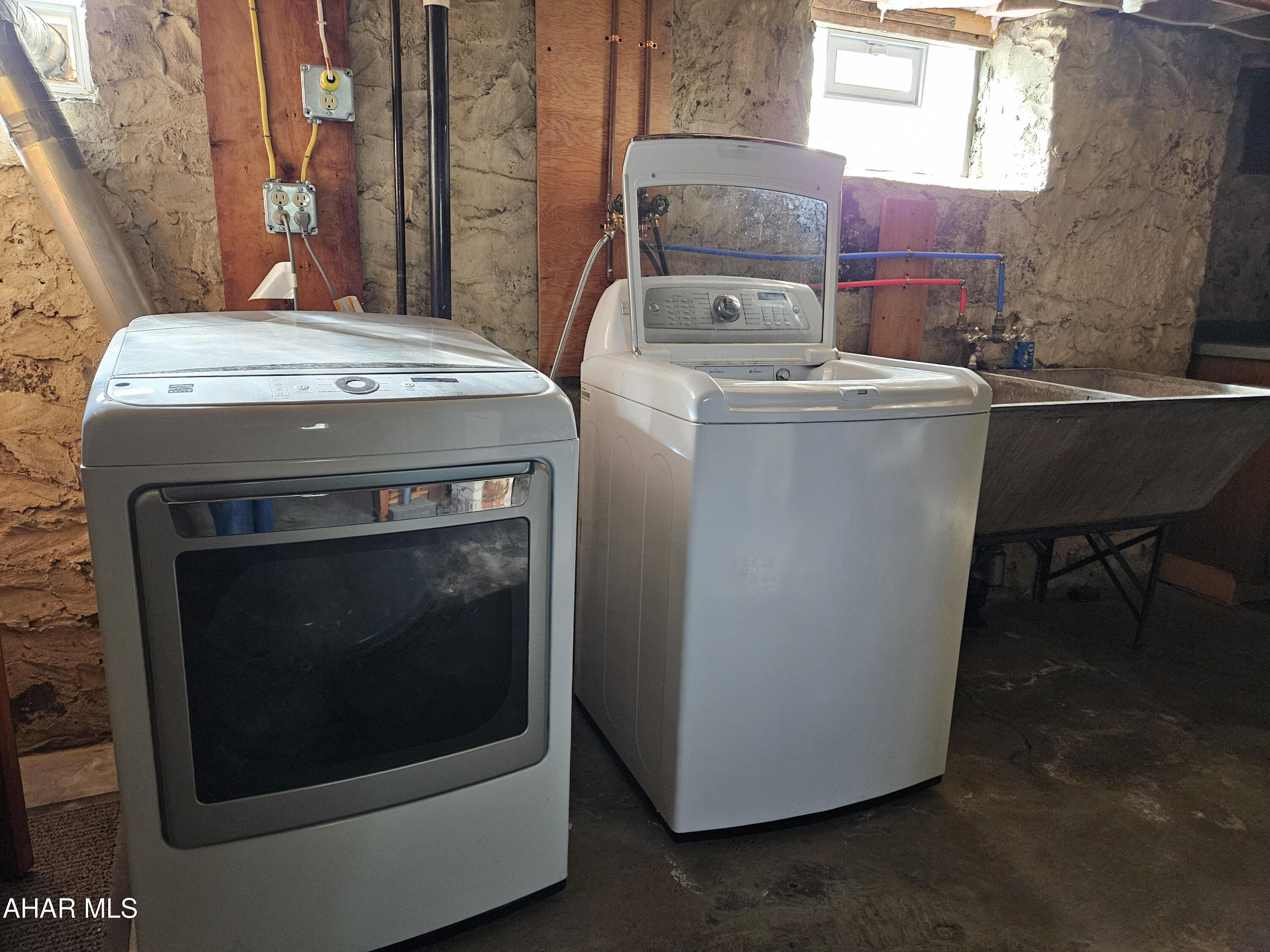 Llyswen - Residential